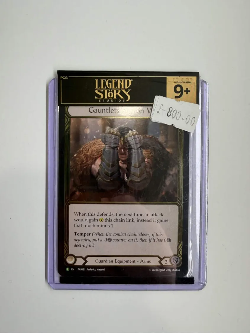 FAB Slab - Gauntlets of Iron Will Gold Cold Foil Toploader