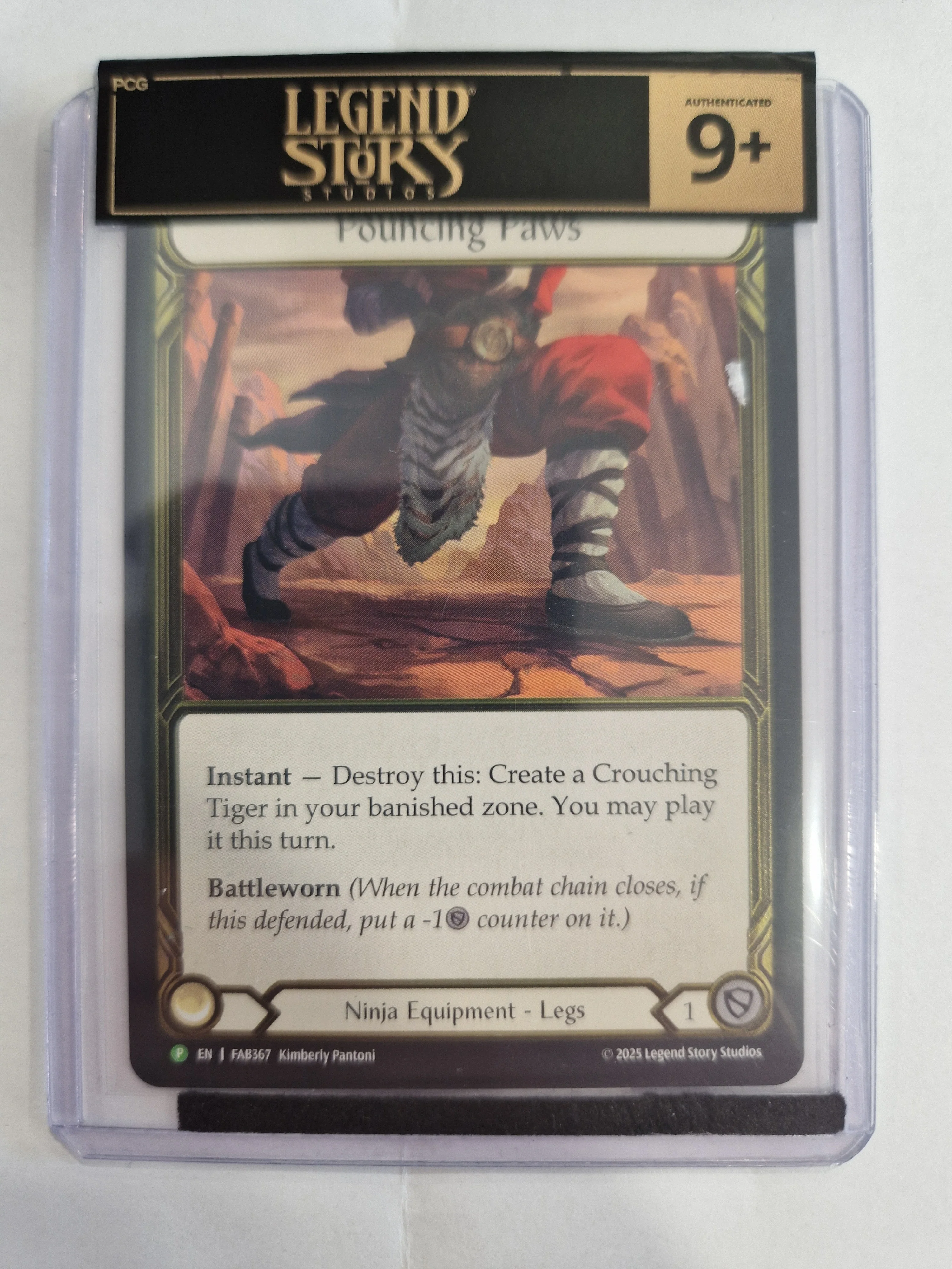 FAB Slab - Pouncing Paws Gold Cold Foil Toploader