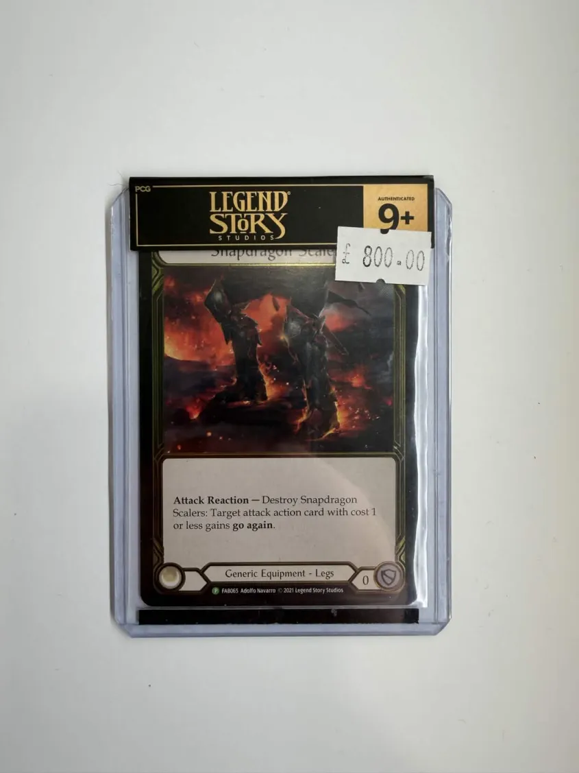 FAB Slab - Snapdragon Scalers Gold Cold Foil Toploader