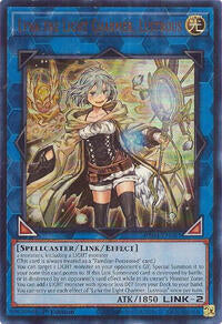 Lyna the Light Charmer, Lustrous
